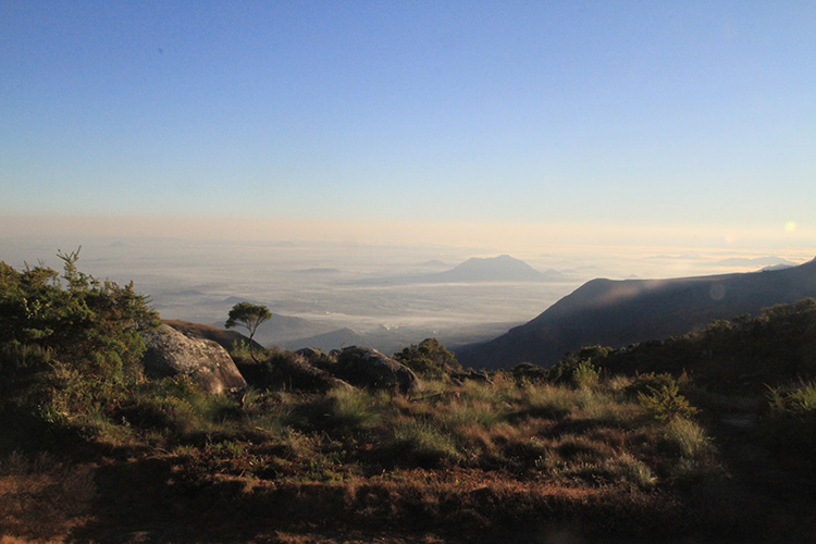 tips-tricks-hike-mountain-adventure-sapitwa-malawian-style-holiday-travel-specialist-tour-malawi