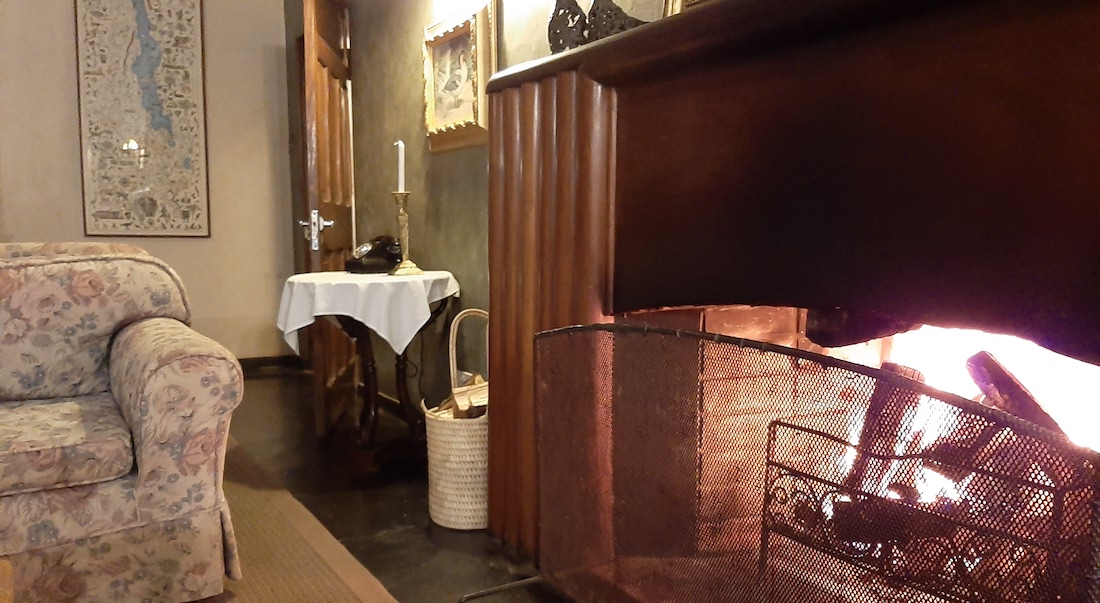 fireplace at huntingdon